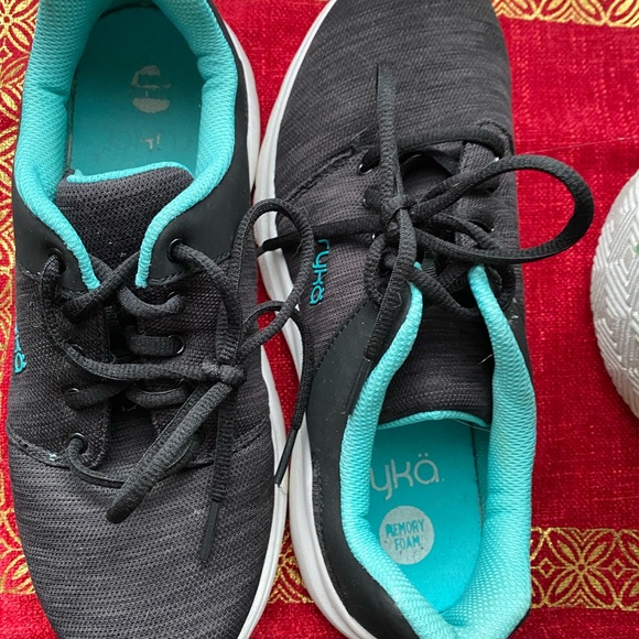 Ryka Woman’s Memory Foam Lace Up Walking Sneakers - Picture 10 of 13